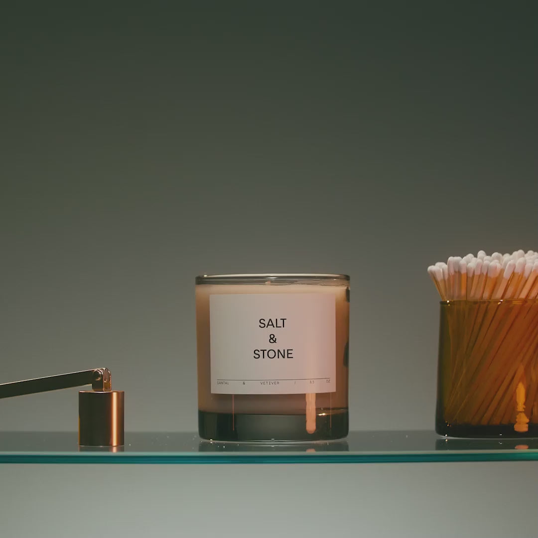 Načíst video: Candle Santal &amp; Vetiver