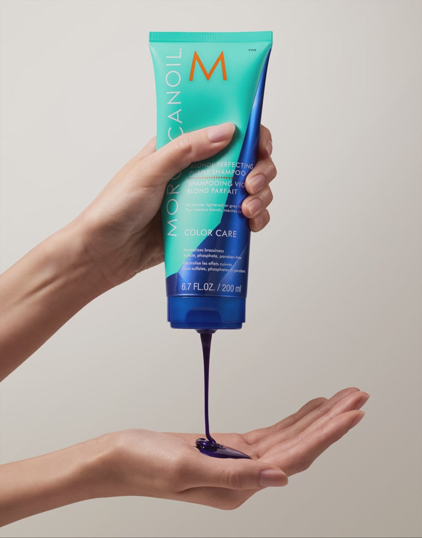 Načíst video: Blonde Perfecting Purple Shampoo